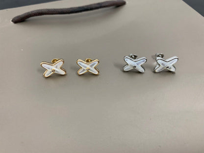 [Love Lucky]JEUX DE WHITE MOP SILVER DIAMOND EARRINGS