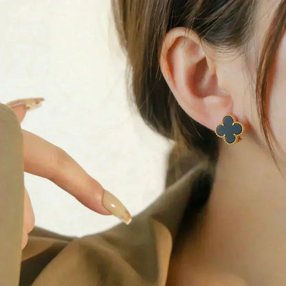 [Love Lucky]CLOVER MEDIUM 1 MOTIFS  ONYX STUD EARRINGS