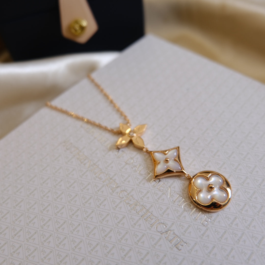 [Love Lucky]COLOR BLOSSOM LARIAT NECKLACE PINK GOLD WHITE MOTHER PEARL AND DIAMOND