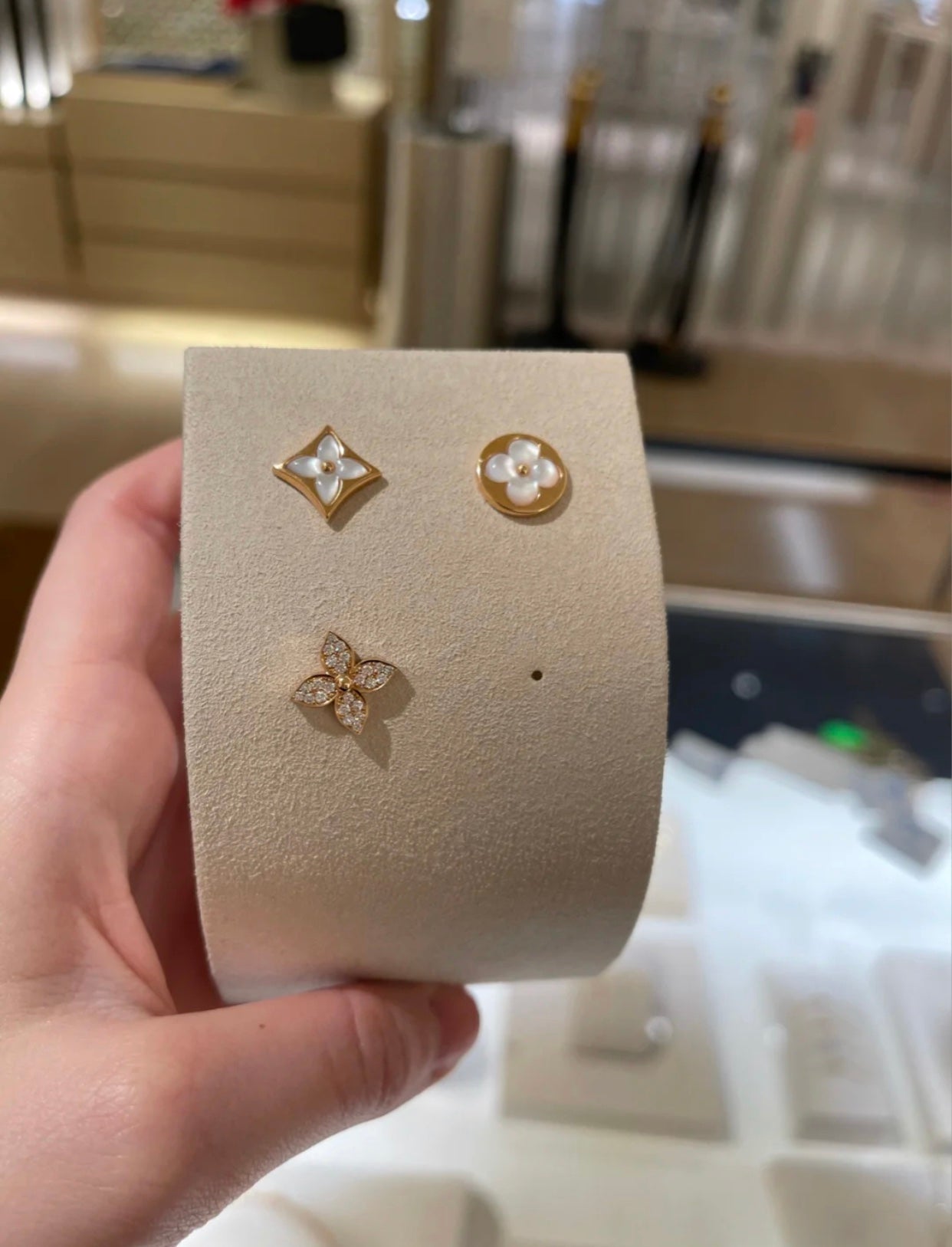 [Love Lucky]STAR BLOSSOM STUD EARRINGS PINK GOLD DIAMONDS