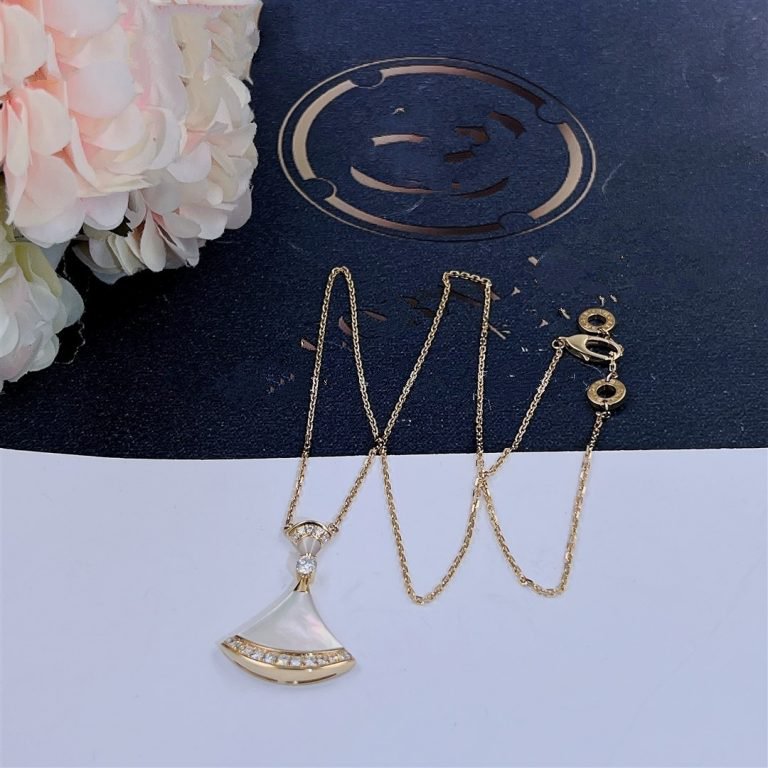[Love Lucky]DREAM NECKLACE MOP GOLD DIAMOND