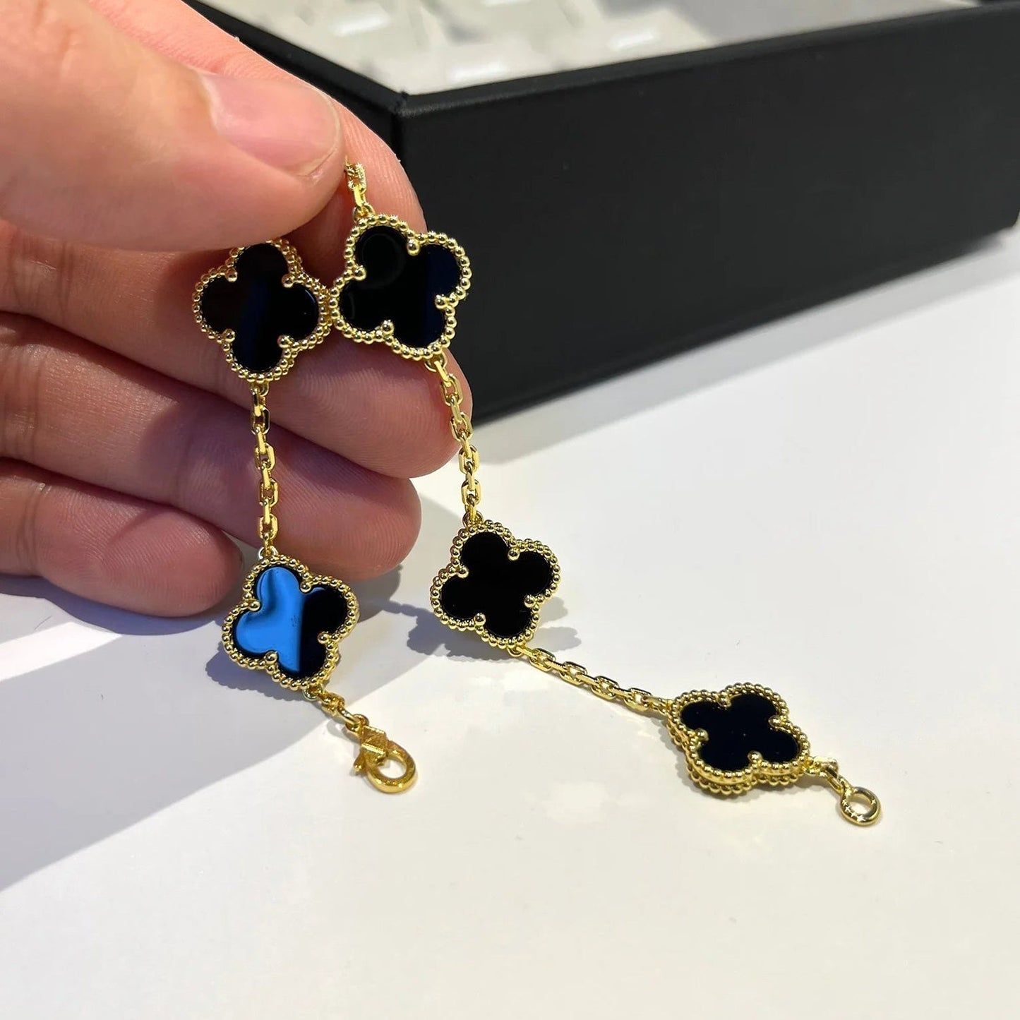 [Love Lucky]CLOVER  5 MOTIFS BLACK ONYX BRACELET