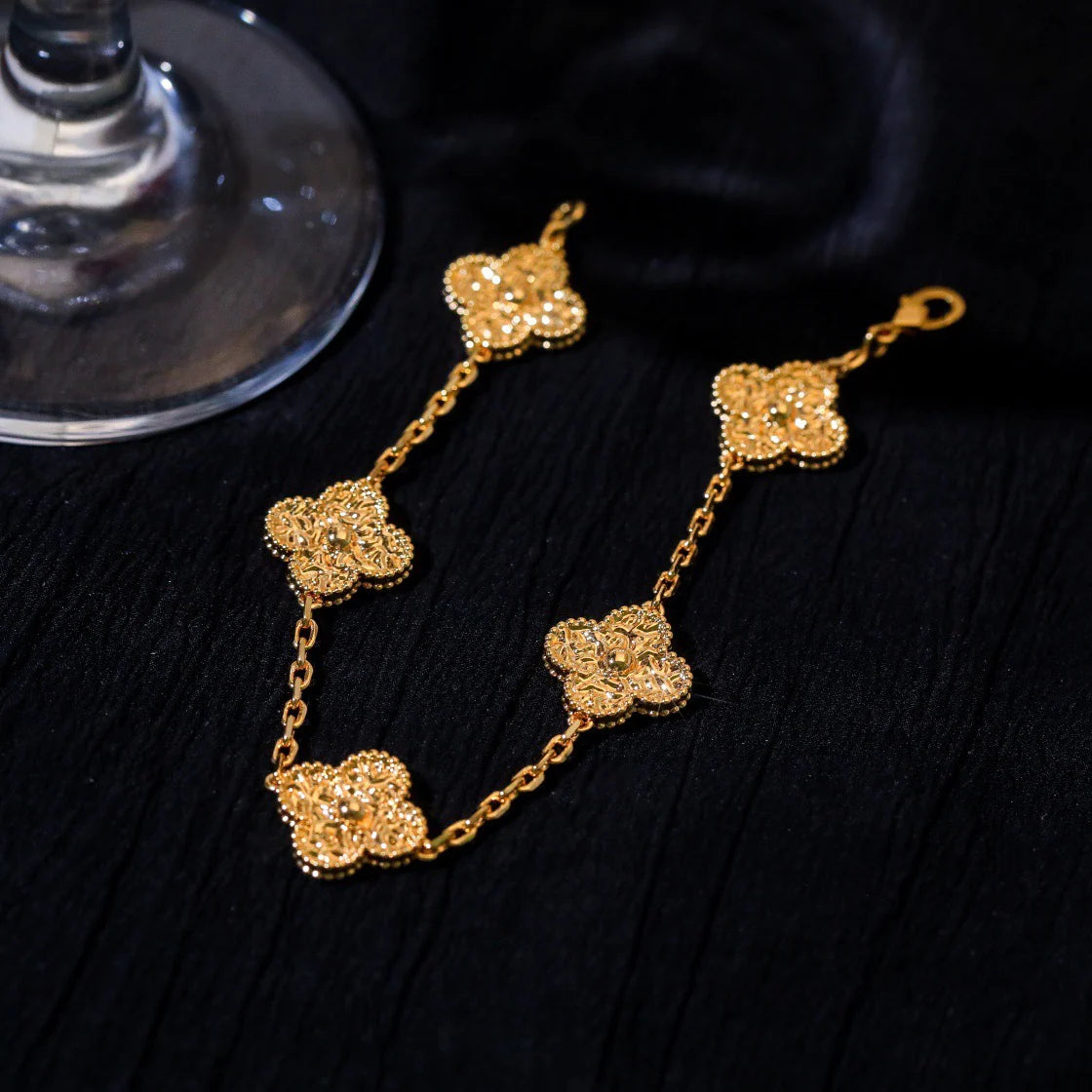 [Love Lucky]CLOVER 5 MOTIFS BRONZING BRACELET