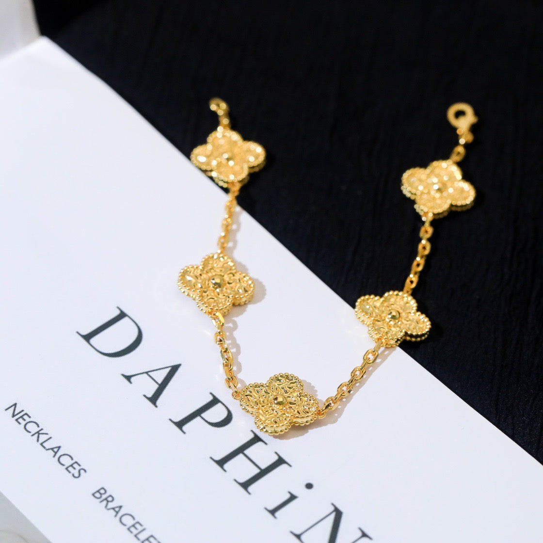 [Love Lucky]CLOVER 5 MOTIFS BRONZING BRACELET