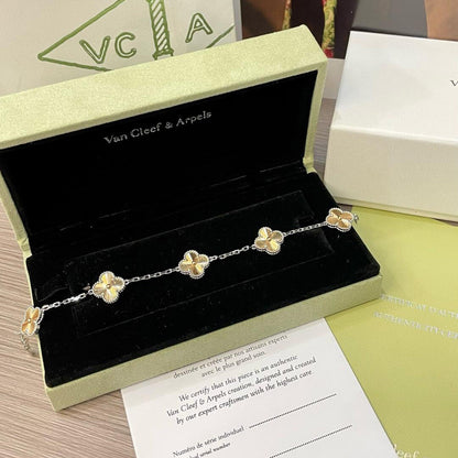 [Love Lucky]CLOVER  5 MOTIFS  CHRISTMAS LIMITED EDITION BRACELET