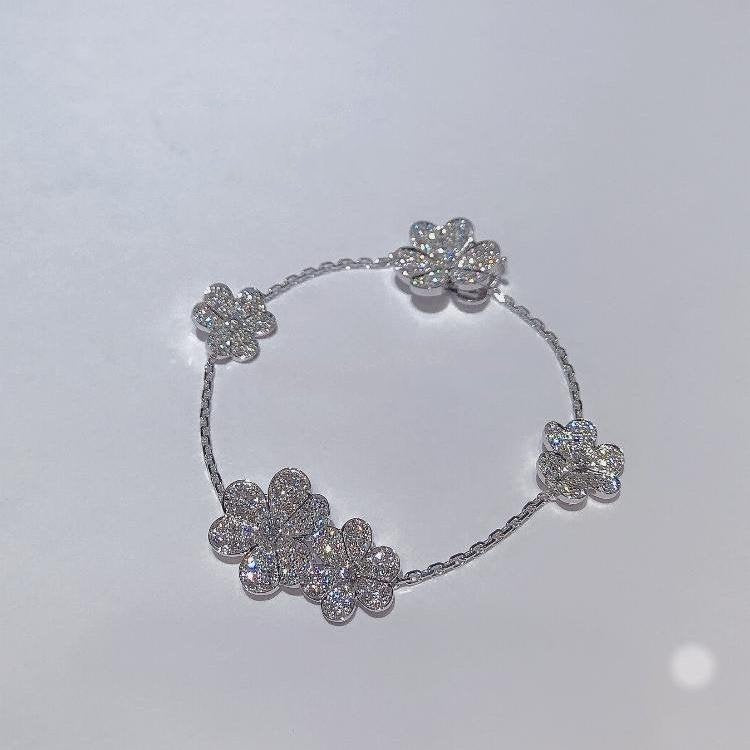 [Love Lucky]FRIVOLE SILVER 5 FLOWERS BRACELET
