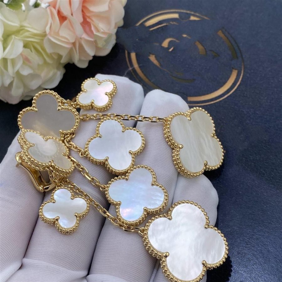 [Love Lucky]CLOVER EARRINGS WHITE MOP 4 MOTIFS GOLD