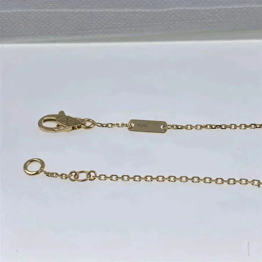 [Love Lucky]CLOVER  CARNELIAN SINGLE FLOWER BRACELET