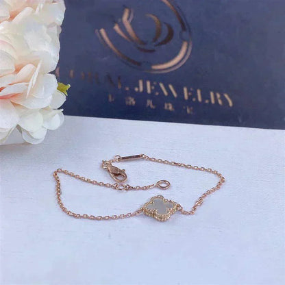 [Love Lucky]CLOVER WHITE MOP SINGLE FLOWER BRACELET
