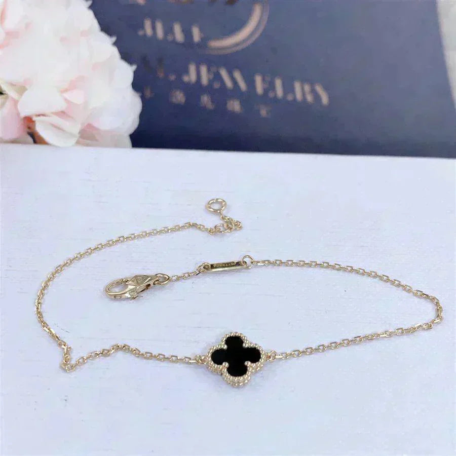 [Love Lucky]CLOVER ONYX SINGLE FLOWER BRACELET