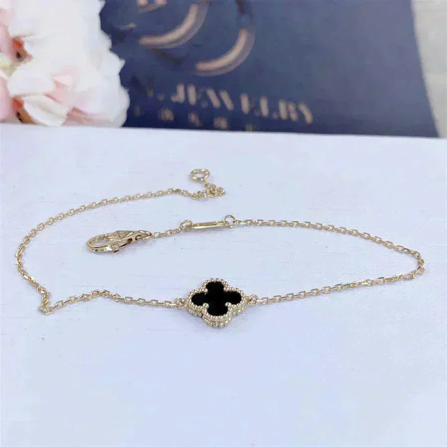 [Love Lucky]CLOVER ONYX SINGLE FLOWER BRACELET