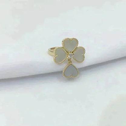 [Love Lucky]SWEET CLOVER WHITE MOP RING