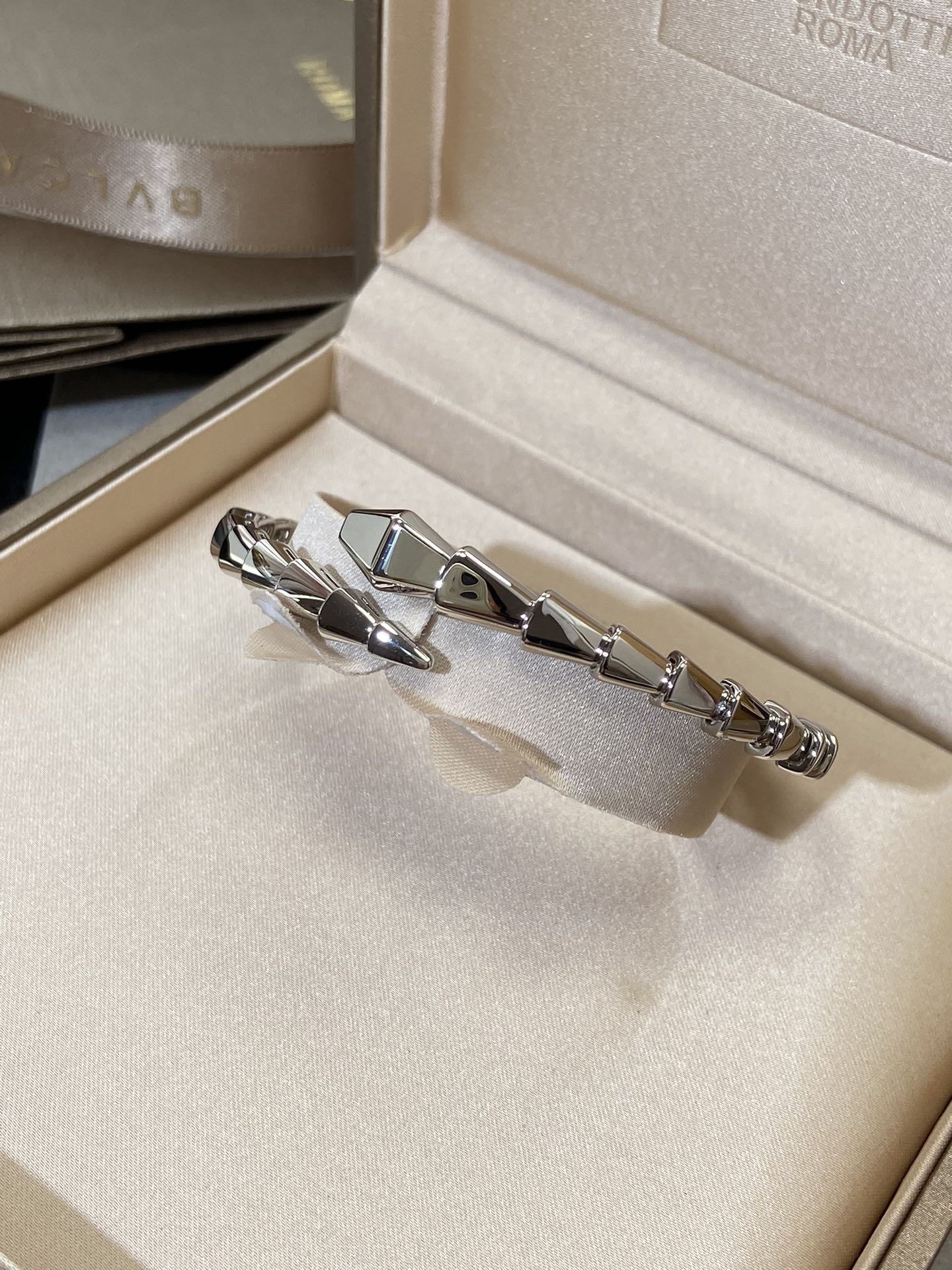 [Love Lucky]SERPENTI VIPER SILVER BRACELET
