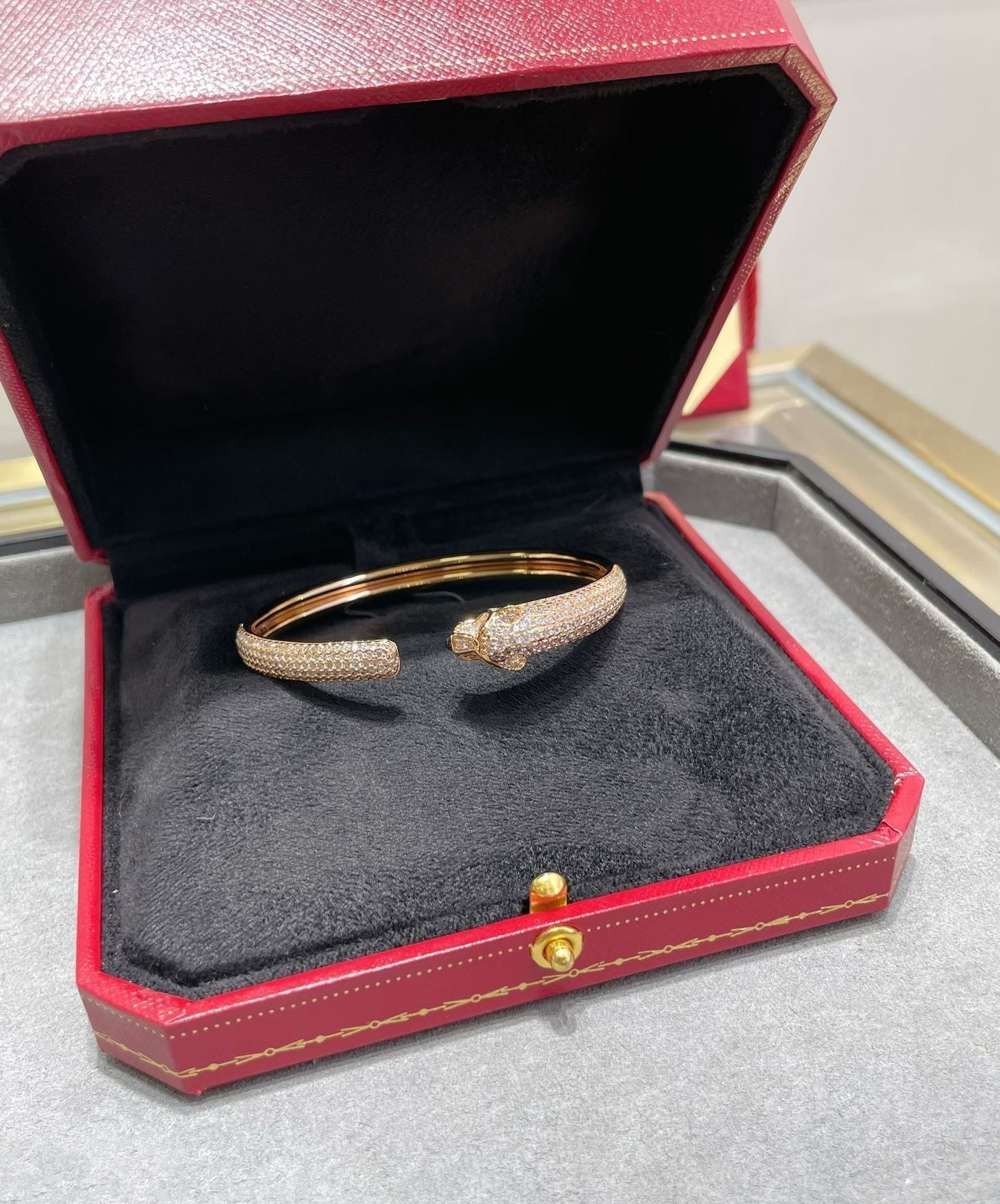 [Love Lucky]PANTHERE FULL DIAMOND OPEN BRACELET