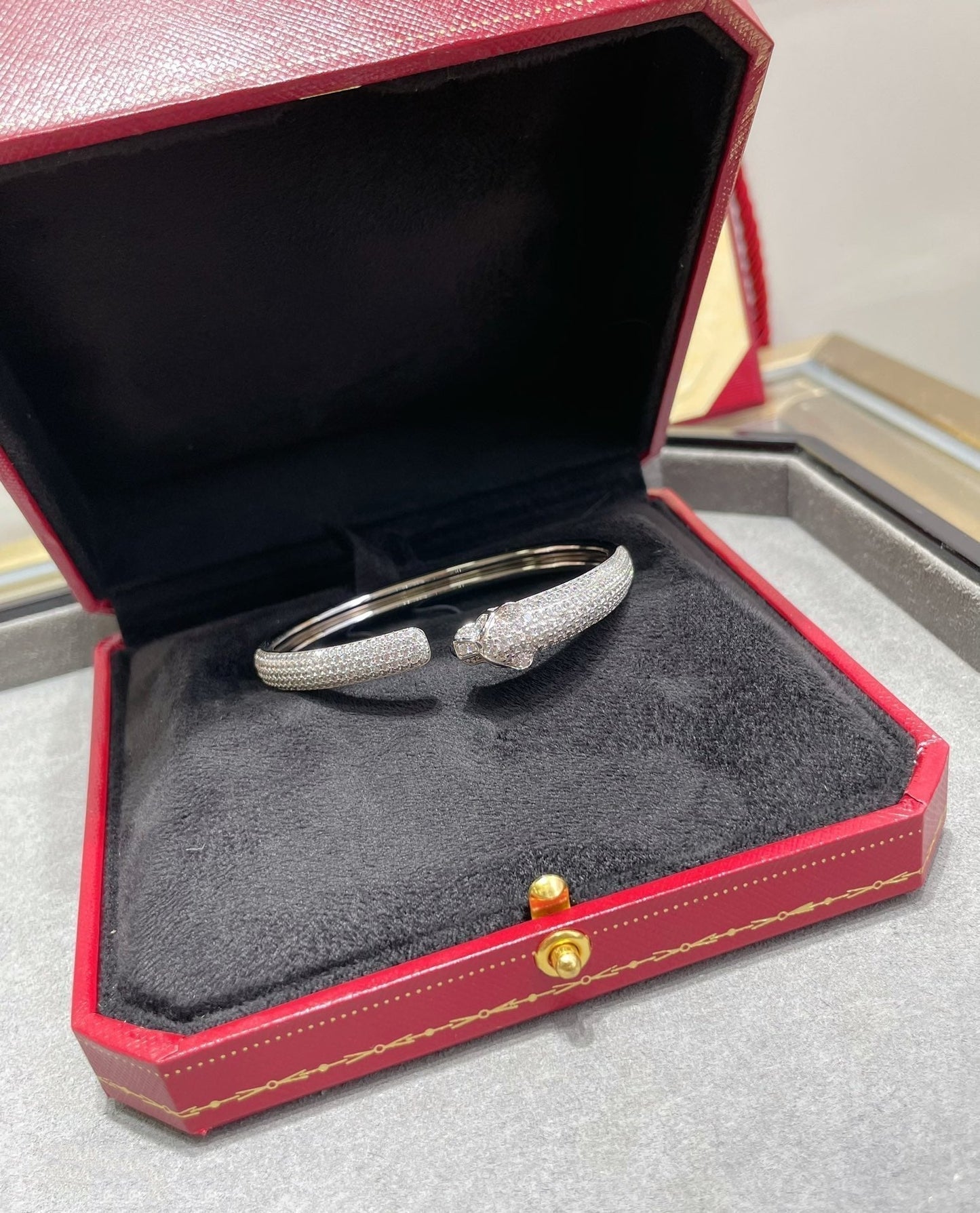 [Love Lucky]PANTHERE FULL DIAMOND OPEN BRACELET
