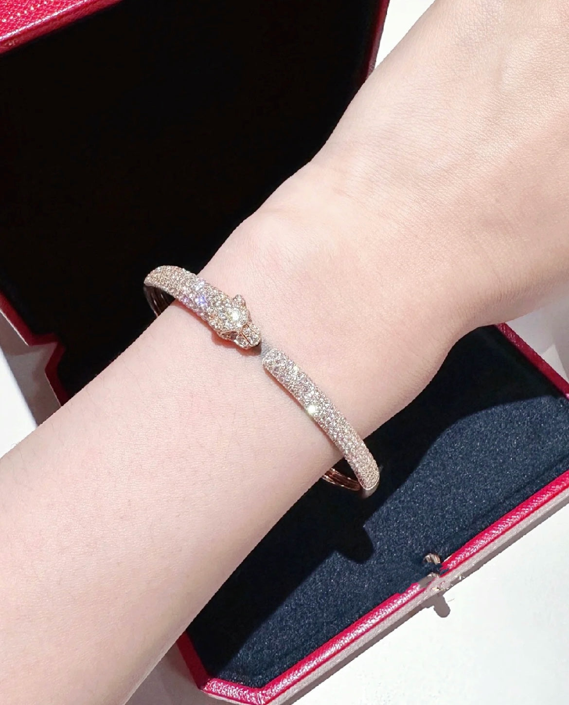 [Love Lucky]PANTHERE FULL DIAMOND OPEN BRACELET