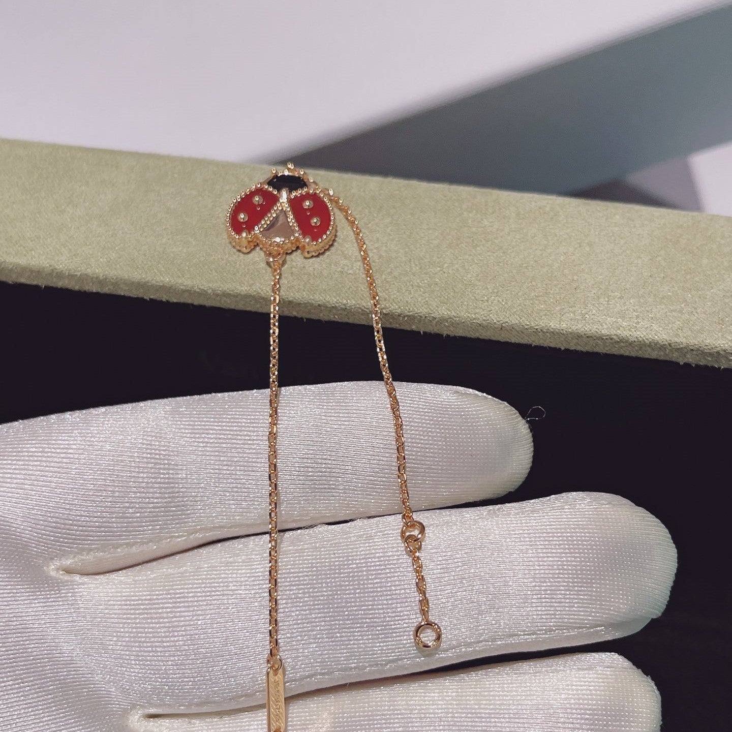 [Love Lucky]LUCKY SPRING 1 MOTIF PINK GOLD BRACELET